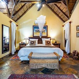 Mhlati Guest Cottages, hotel v destinaci Malelane