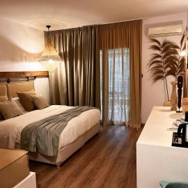 Evia Silence، فندق في Boufalo