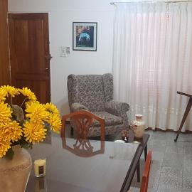 Casa 3 habitaciones, hotel in General Alvear