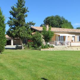 Gîte le Carret, hotel a Auzas