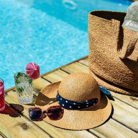 Oliva Holiday Homes، فندق في Dhiyeliótika