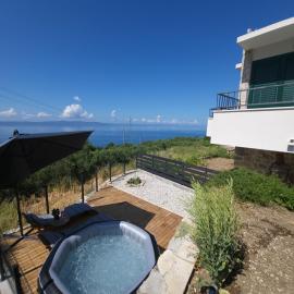 Kuca za odmor Anesa, hotel i Podgora
