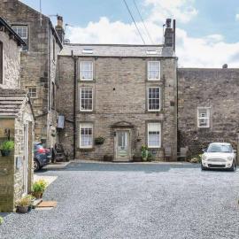 Fern Hse Grassington; central yet quiet & parking, hotel i Grassington