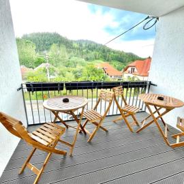 ROYAL APARTMENTS, hotel em Lunca de Sus