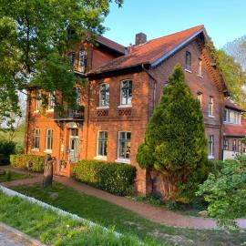 Pension Hessbögel, hotel em Grünendeich