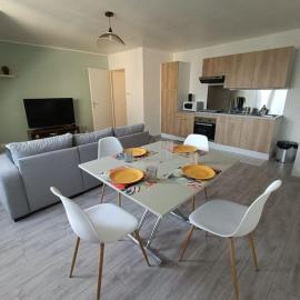 Magnifique F2 Cosy Centre-Ville, hotel v destinaci Lisieux