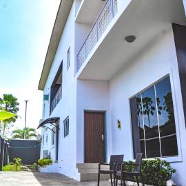 Space Homes and Apartments, hotel Ibadanban