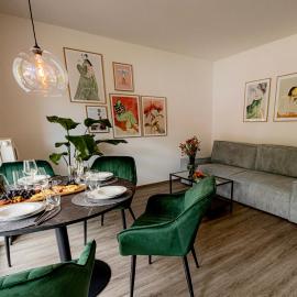 Passau में, होटल BONNYSTAY l Modern l Zentral l Work Space l Kitchen l Smart TV l WLAN