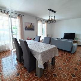 Les jardins Ducarouge 2 climatisé, hotel a Digoin