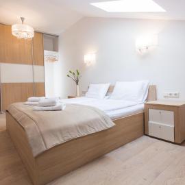 유르말라에 위치한 호텔 Katrin Apartments