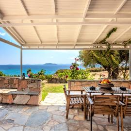 Kanonika Homes Captain's Cabin, hotel in Neos Marmaras