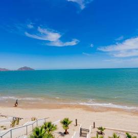 2-Bedroom Beach House A. Upstairs, hotel u gradu San Felipe