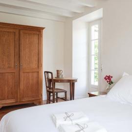 Maison Gamboia, chambres d'hôtes au calme avec jardin, hotel a Hasparren