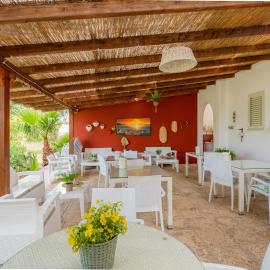 Villa Elisa, hotel v destinaci Torre Lapillo