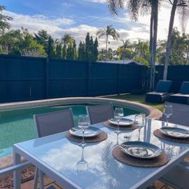 Port Douglas Beach Cottage, ξενοδοχείο στο Πορτ Ντάγκλας