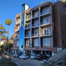 Hotel Le Halcyon Kasauli, hotel u gradu Solan