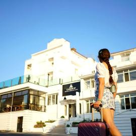 Çamlık 87 Hotel Ayvalık, hotel v destinácii Ayvalık