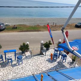 AGATHA appartments PALIOURIA, hotel in Kokkino Nero