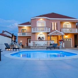 Zadar, Booking Zaton Villa Martinova holiday house with swimming pool, hotel in Zaton