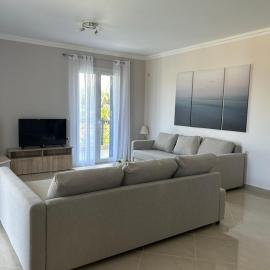 Tasos Cozy Apartment 1st Floor