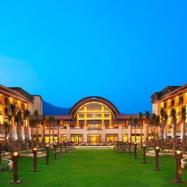 The St. Regis Sanya Yalong Bay Resort, hotel din Sanya