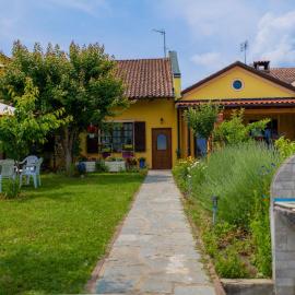Villa Aurora, khách sạn ở Quargnento
