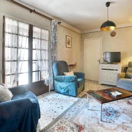 4 Bedroom Stunning Home In Bédoin