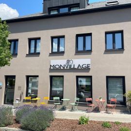 Hotel Monvillage, hotel en Mondercange
