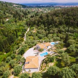 Meliades villas, hotell i Apolpaina