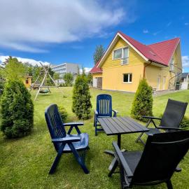 Metsa Apartments, готель у Пярну