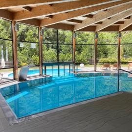 Spa Hotel Zedern Klang, hotel sa Hopfgarten in Defereggen