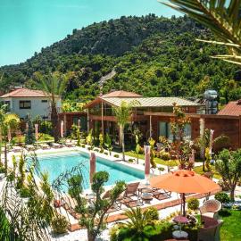 Cirali Hestia Lodge, khách sạn ở Kemer