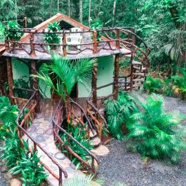 El Valle Mineral Springs – hotel w mieście San Ramón