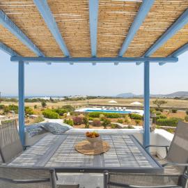 Ampelas - 3BR Cycladic House - White Heaven Apt4, hotelli kohteessa Ampelas
