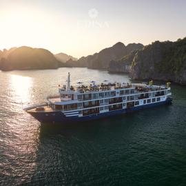 Erina Cruise โรงแรมในฮาลอง