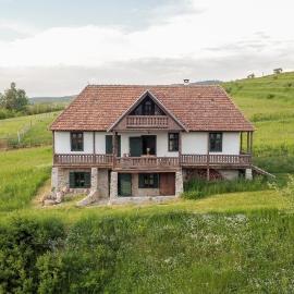 Hillside View Cottage - Csíksomlyó-panoráma vendégház
