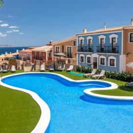 Occidental Pueblo Acantilado, hotel em El Campello