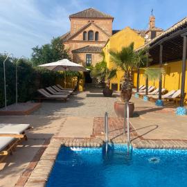 Hotel Cortijo del Marqués, hotel em Albolote