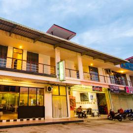 Halo Hotel, hotel din Semporna
