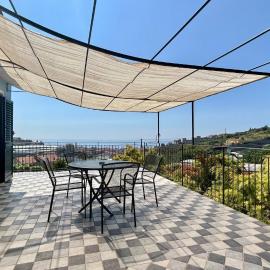 Agriturismo Azzurra Biricchina, hotel in Riva Ligure