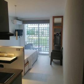 Charming and Luminous Studio in Lake 1 Tunis, hotel in Tunis