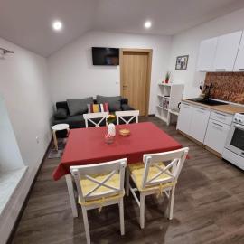 Apartmaji Ribic, hotel u gradu Ljubno