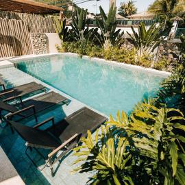 Pousada Zama - Piscina Climatizada, hotell i Camburi