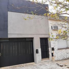 Casa c/ Garage y Patio, hotel in Pergamino