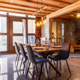 Vulkan-Lodge Ferienhaus, hotel di Rieden