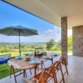 Villa Teresa Apt Lake Garda View 2BR + Pool (Sleeps 6) - Happy Rentals