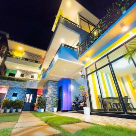DK's Inn, hotel v destinaci Coron