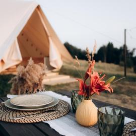 Amberhouse Glempings: Piejūti şehrinde bir otel