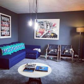 Chester/Handbridge sleeps 9 + Netflix, hotel in Hough Green