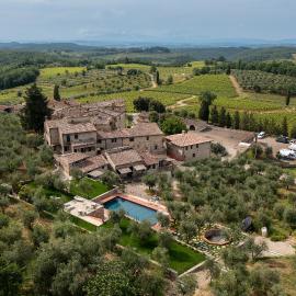 BORGO A MONTI di Sotto, hotel Gaiole in Chiantiban